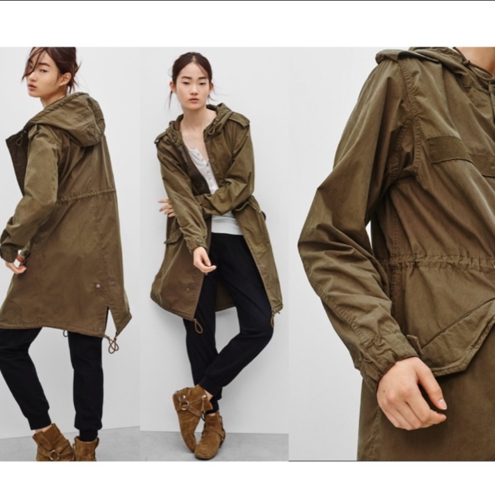Golden by TNA Coat
